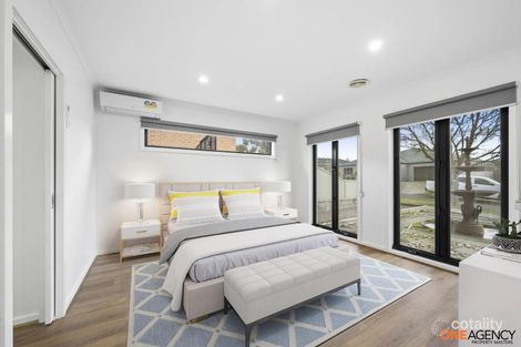 Property photo of 8 Payton Crescent Canadian VIC 3350