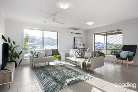 Property photo of 3 Cannington Grove Sunbury VIC 3429