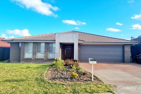 216 Johns Rd, Wadalba, NSW 2259