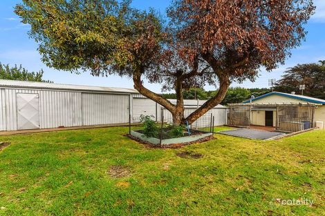 Property photo of 28 Thomas Drive Mount Burr SA 5279