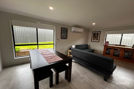 Property photo of 6 Cinnamon Way Morisset NSW 2264