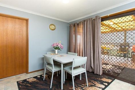 Property photo of 12 Quandong Avenue Merbein VIC 3505