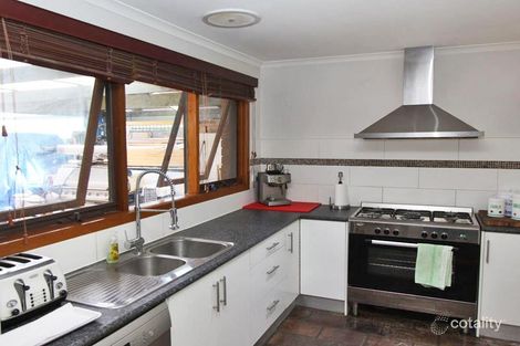 Property photo of 5 Osprey Street Werribee VIC 3030