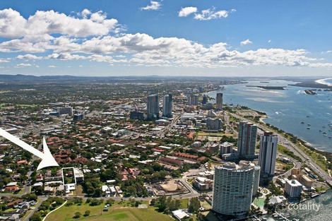 27 Bauer St, Southport, QLD 4215