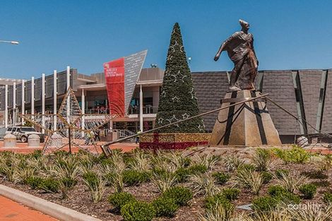 Property photo of 18 Majorca Elbow Hocking WA 6065