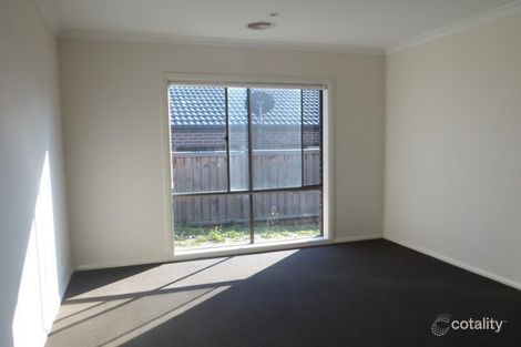 Property photo of 8 Morfesse Street South Morang VIC 3752