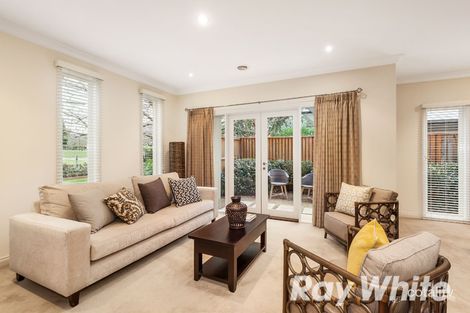 Property photo of 4 Grand Avenue Macleod VIC 3085