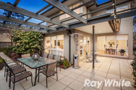Property photo of 4 Grand Avenue Macleod VIC 3085