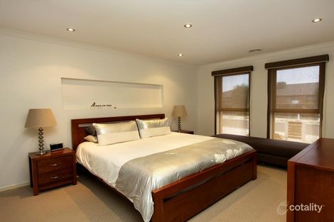 Property photo of 4 Azure Drive Tarneit VIC 3029
