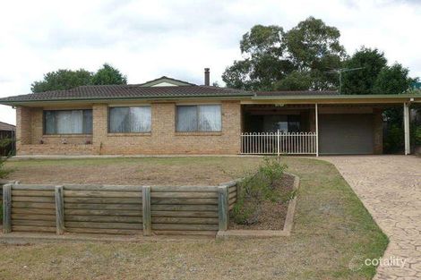 7 Pocket Cl, Ambarvale, NSW 2560