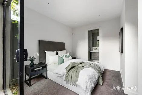 Property photo of 2/8 Deborah Avenue Bentleigh East VIC 3165