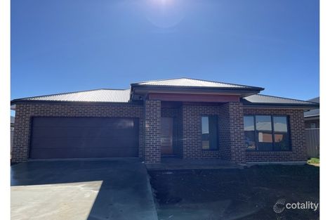 15 Piper Cct, Griffith, NSW 2680