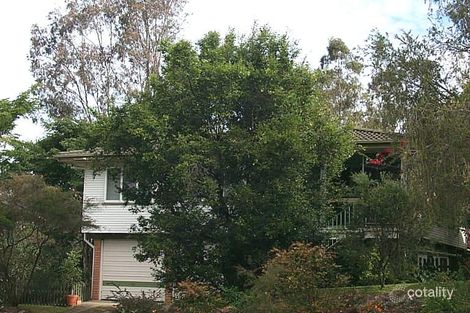 137 Camelia Ave, Everton Hills, QLD 4053