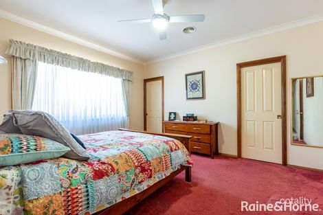 Property photo of 4 Glenhaven Crescent Perthville NSW 2795
