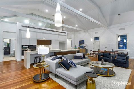 Property photo of 10/110 Main Street Kangaroo Point QLD 4169
