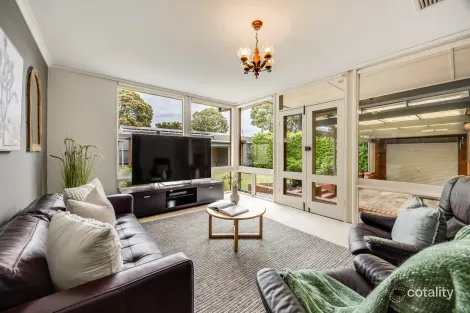 Property photo of 28 Thomson Avenue Rostrevor SA 5073