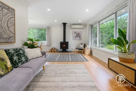 Property photo of 2 Sylvan Avenue Warburton VIC 3799