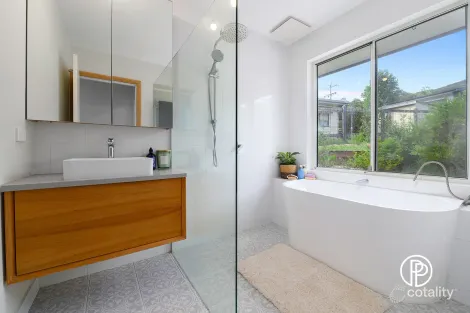 Property photo of 2 Sylvan Avenue Warburton VIC 3799