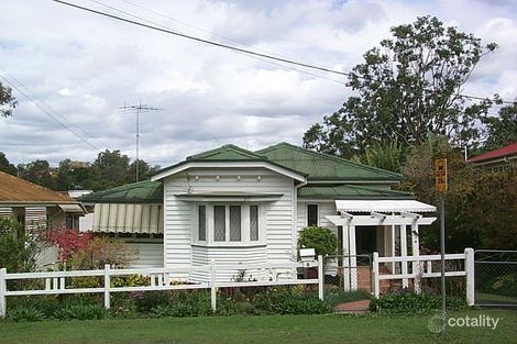 8 Piddington St, Ashgrove, QLD 4060