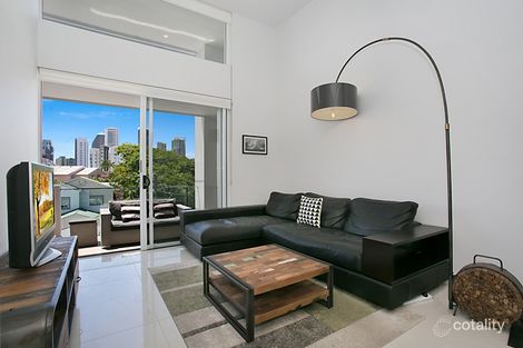 Property photo of 302/46-48 Peerless Avenue Mermaid Beach QLD 4218