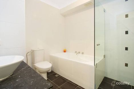 Property photo of 2/100-106 Queenscliff Road Queenscliff NSW 2096