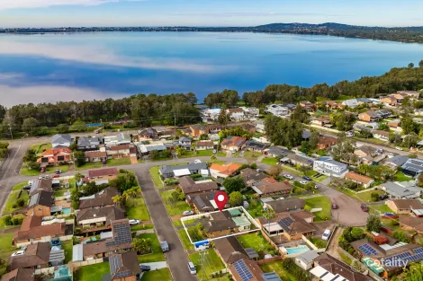 Property photo of 8 Kinsey Crescent Chittaway Bay NSW 2261