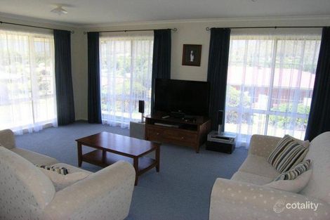 Property photo of 23 Norman Court Bright VIC 3741