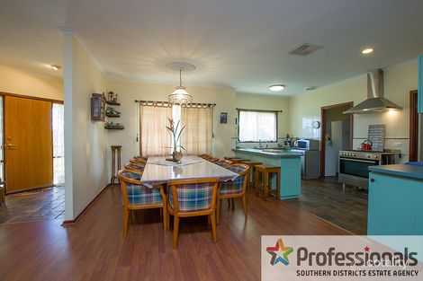 Property photo of 36 Waterloo Road Roelands WA 6226