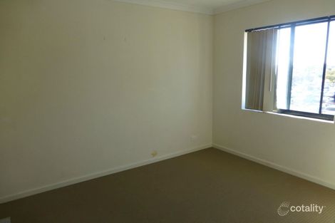 Property photo of 16/5 Eastleigh Loop Currambine WA 6028