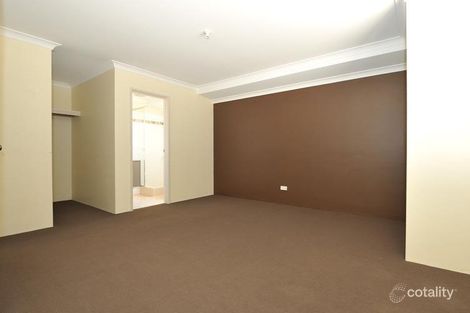 Property photo of 15 Glastonbury Street Leda WA 6170