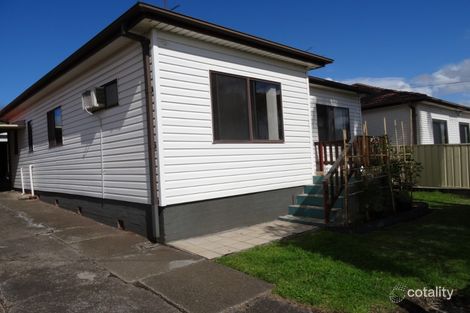 17 Birmingham St, Cringila, NSW 2502