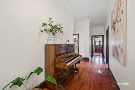 Property photo of 10 Fourth Avenue Everard Park SA 5035
