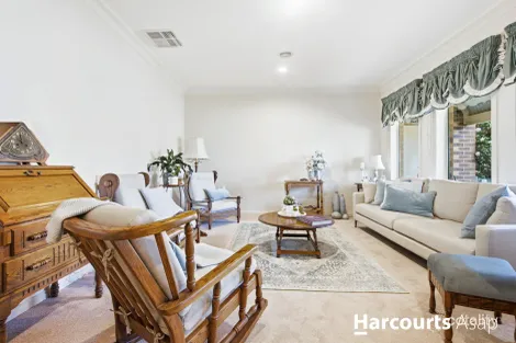 Property photo of 6 Sittella Drive Berwick VIC 3806