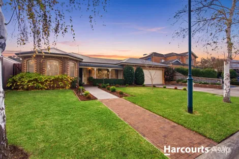 Property photo of 6 Sittella Drive Berwick VIC 3806