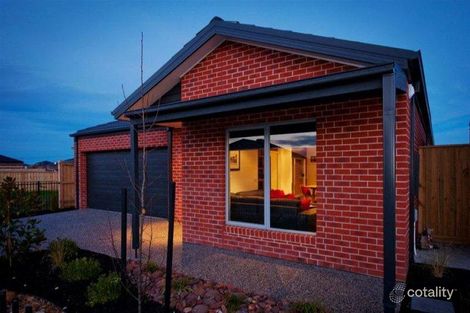 Property photo of 14 Stonegate Drive Wollert VIC 3750