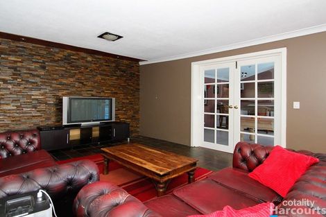 Property photo of 9 Linear Avenue Mullaloo WA 6027