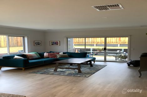 13 Edna Walling Bvd, Woodend, VIC 3442