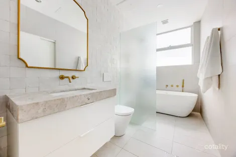 Property photo of 55 Allens Parade Bondi Junction NSW 2022