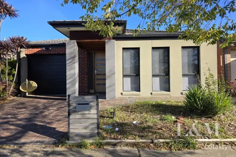 14 Holman Ave, Craigieburn, VIC 3064