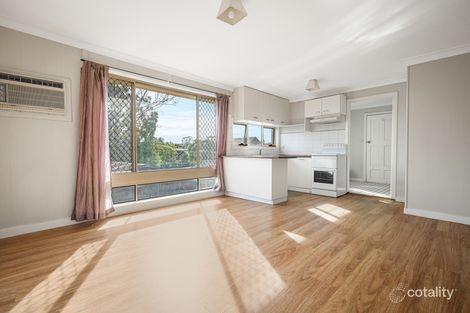 Property photo of 11 Foster Close West Hoxton NSW 2171