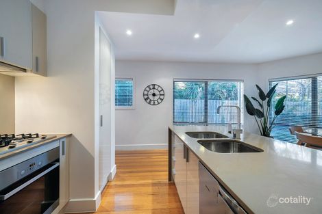 Property photo of 3A Bronte Court Hampton VIC 3188