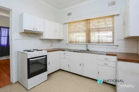 Property photo of 16 Tamplin Road Guildford NSW 2161