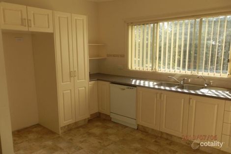 Property photo of 8 Chelmsford Road Lake Haven NSW 2263