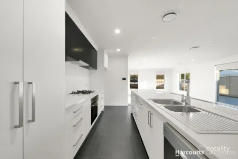 Property photo of 27 Hortus Place Newnham TAS 7248
