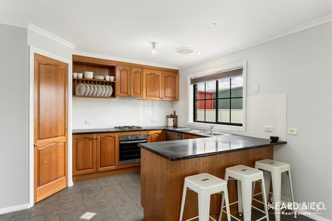 Property photo of 3 Cassandra Crescent Epsom VIC 3551