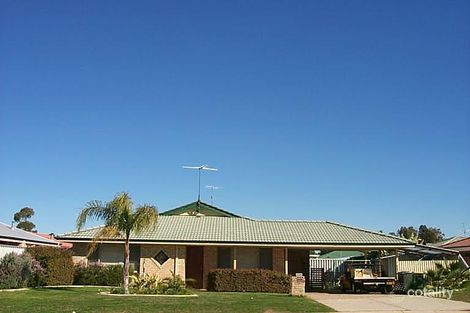 Property photo of 11 Berkeley Close Greenfields WA 6210