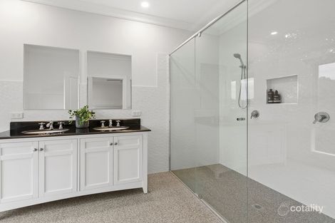 Property photo of 11 Tatiara Avenue Croydon North VIC 3136