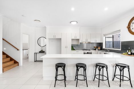 Property photo of 3/99 Wynnum Esplanade Wynnum QLD 4178