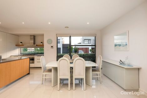 Property photo of 37 Edgbaston Way Mulgrave VIC 3170