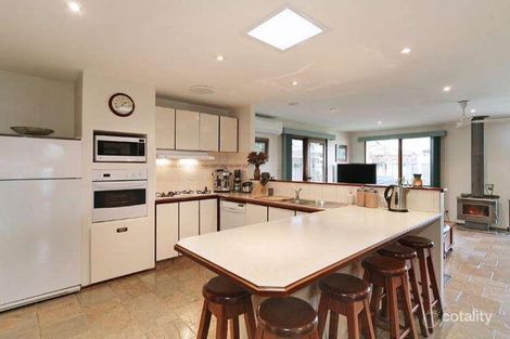 Property photo of 24 Brott Court Keysborough VIC 3173